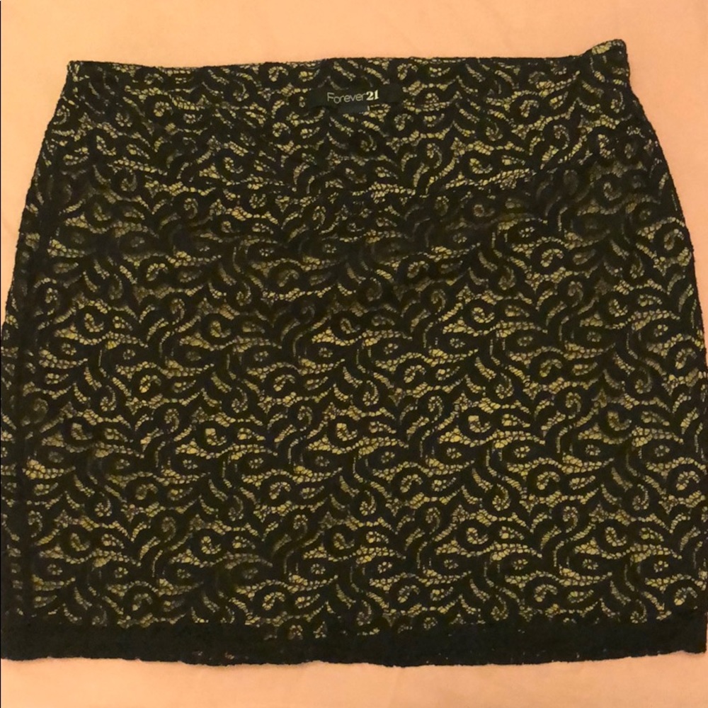 Laced skirt